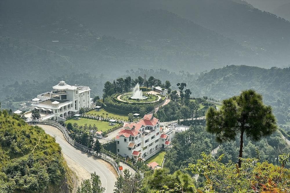 Club Mahindra Kandāghāt Buitenkant foto